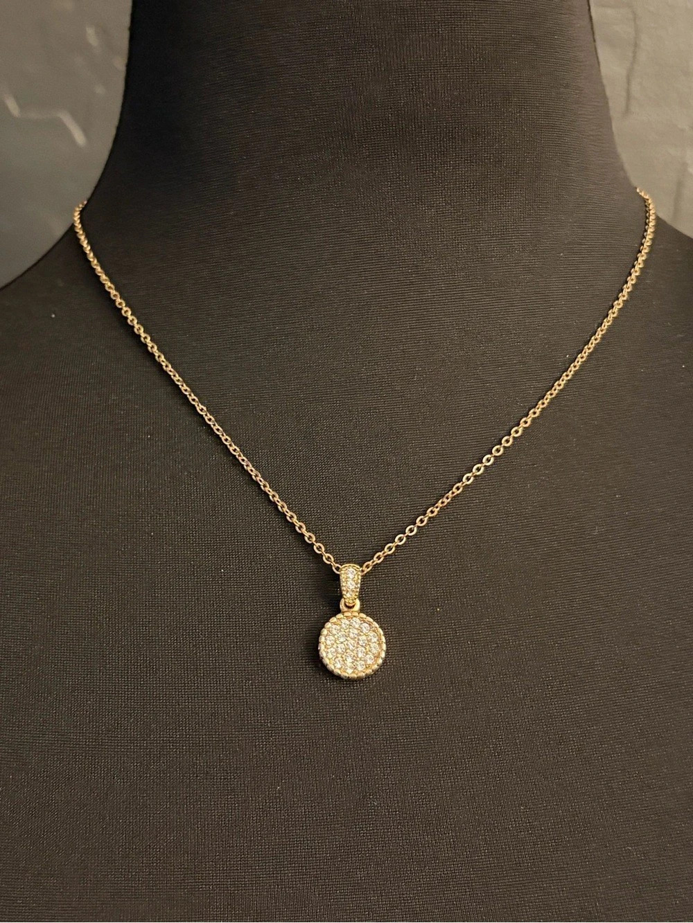 Gold-Tone Pendant Necklace & Earrings Like New